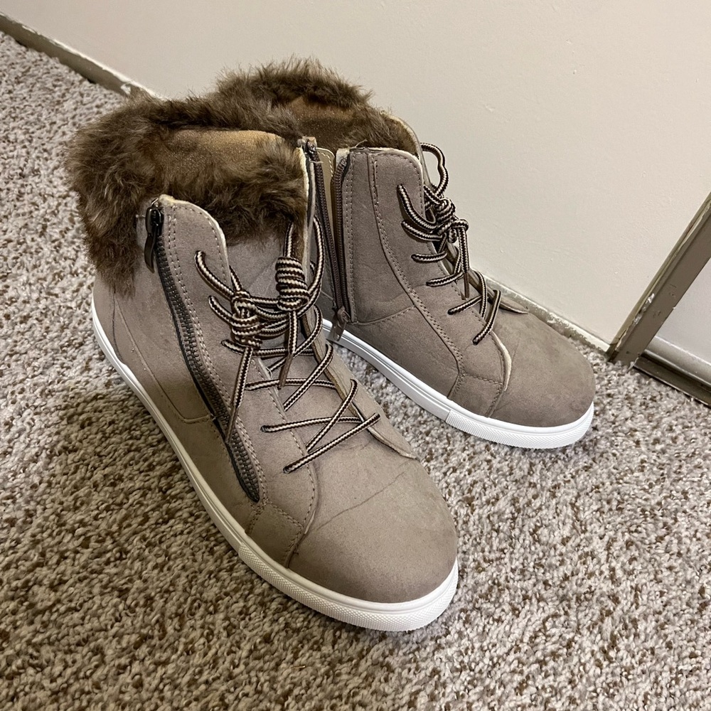 Pop Tan and White Ankle Boots with Fur Trim